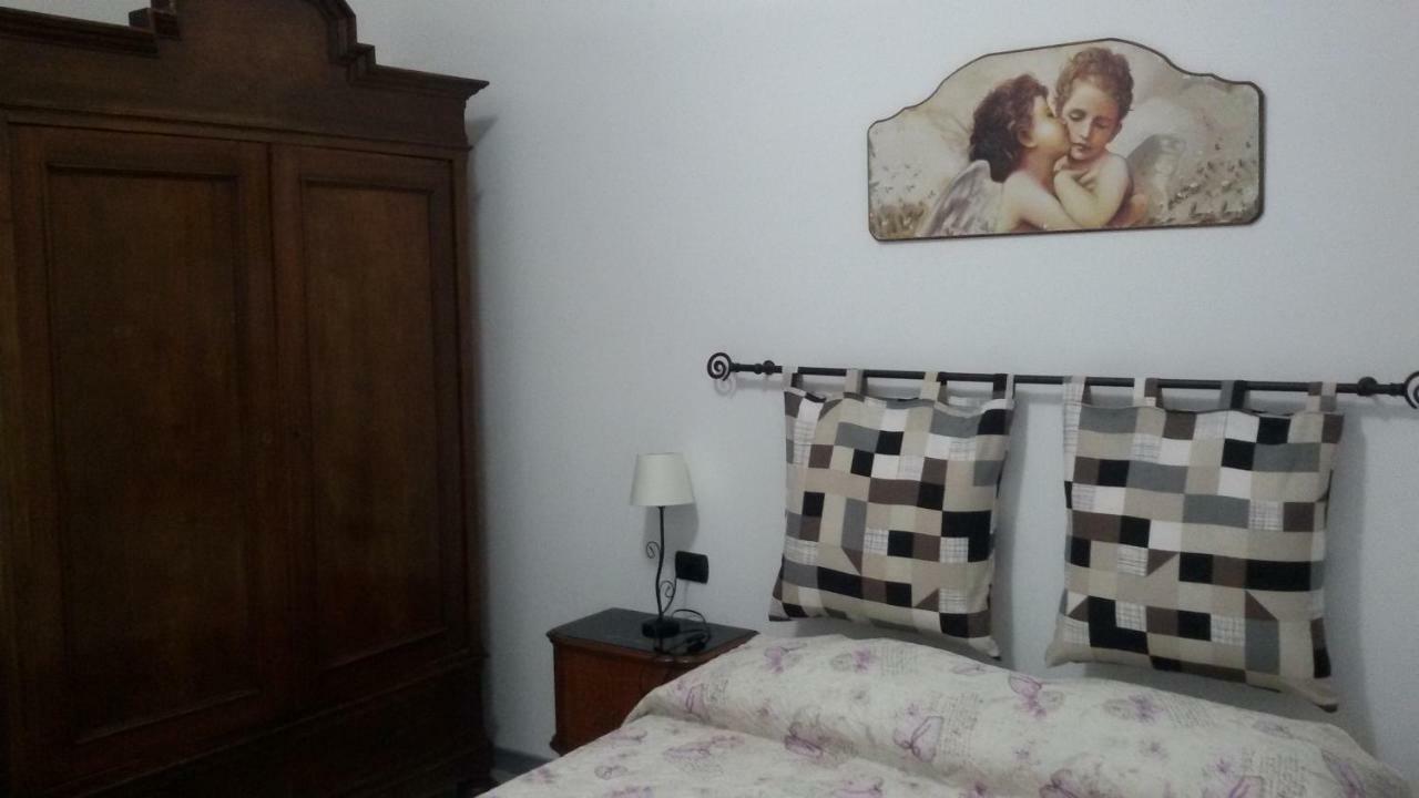 B&B Honey Rooms Saronno Exteriör bild